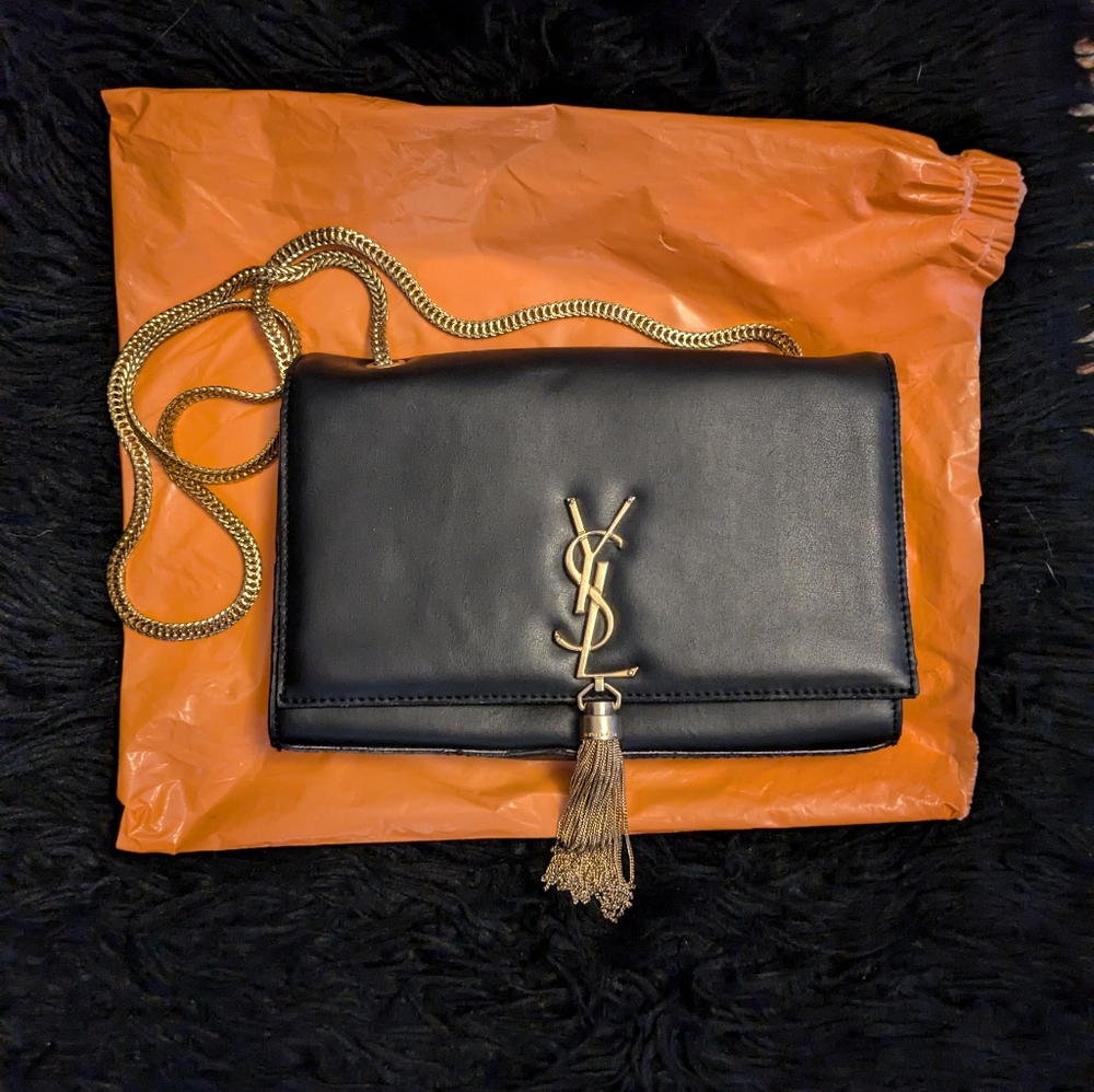 Yves Saint Laurent Purse Some Damage